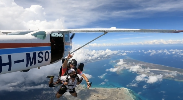 Skydiving over Zanzibar - Tandem Skydiving