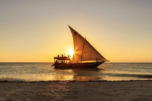 Sunset Dhow Cruise Trip - Locally Made Snacks And Drinks